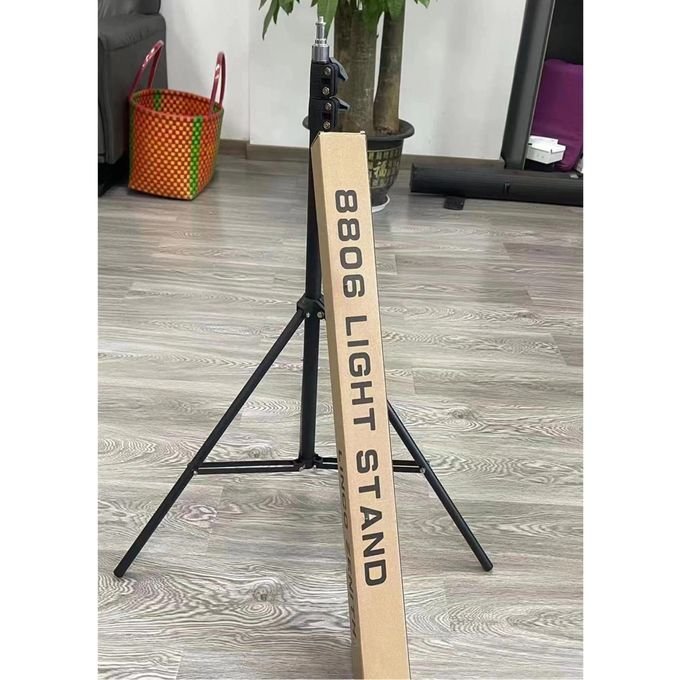 8806 Pied d'éclairage